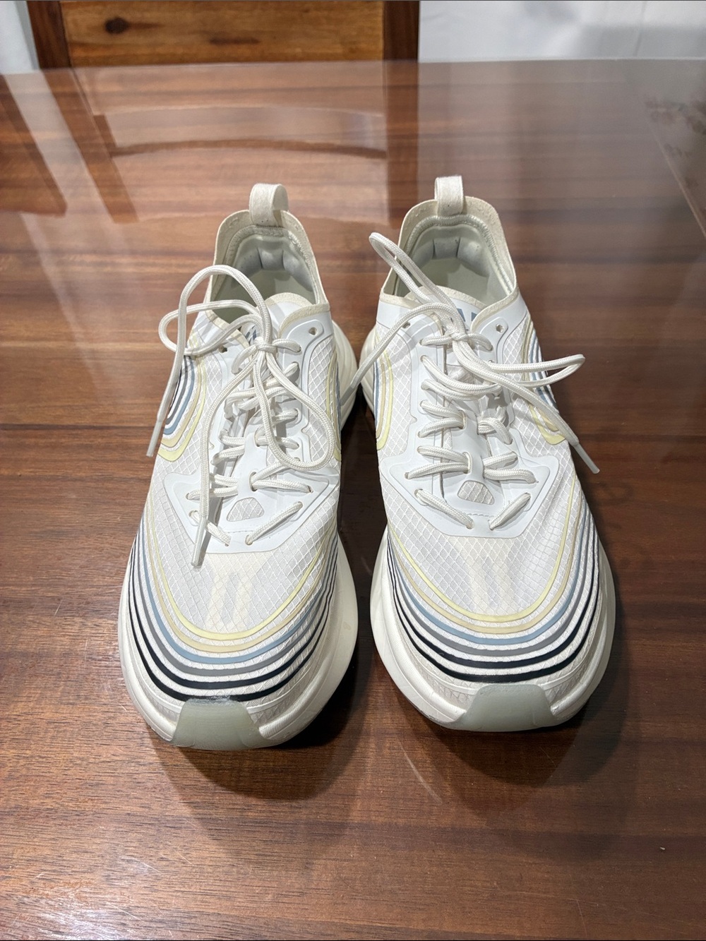 APL Streamline Running Sneakers Shoes Sz 6.5 - Picture 3 of 6